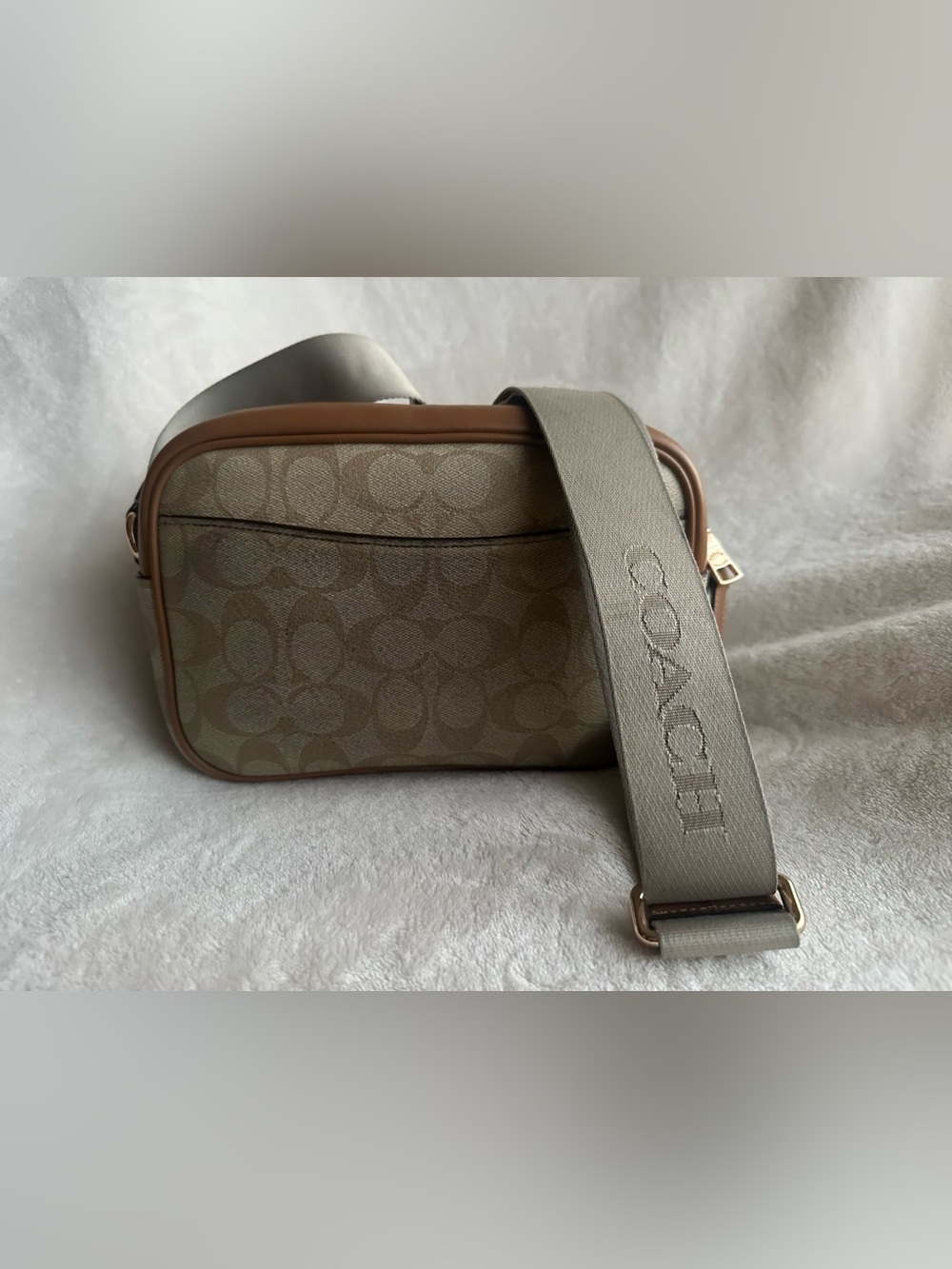 COACH Jamie Camera Bag Signature Logo Crossbody Beige/Brown Adjustable Strap - Picture 3 of 5